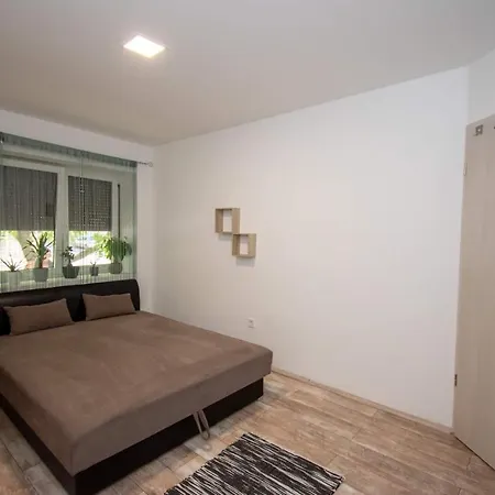 Jókisshely Apartman *